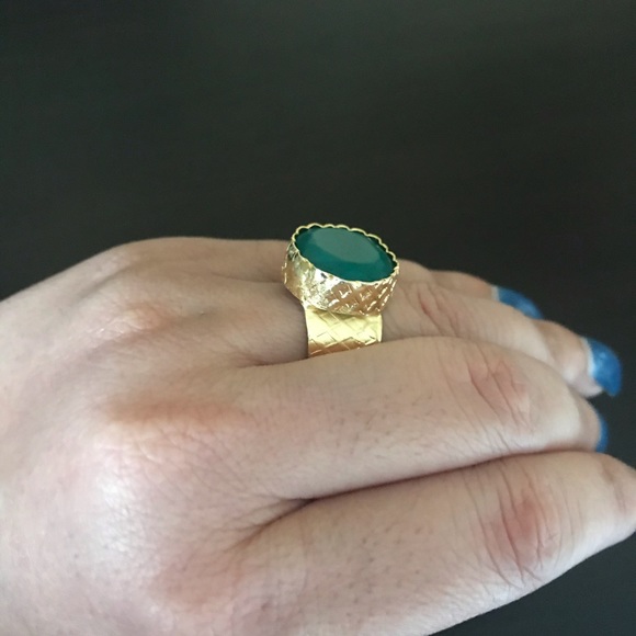 Gemstone ring - Picture 3 of 8